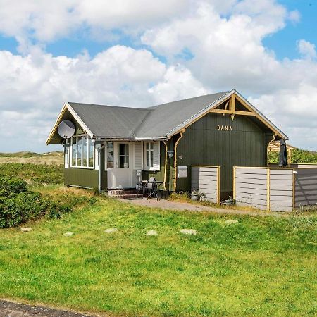 4 Person Holiday Home In R M Lakolk Exteriör bild